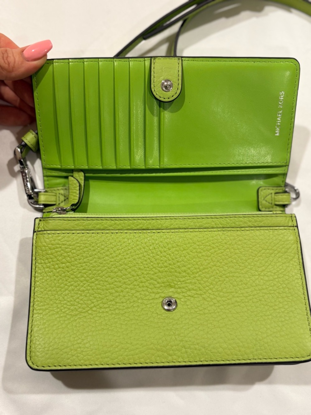 Michael Kors Lime Green Pebbled Leather Wallet - Picture 14 of 15